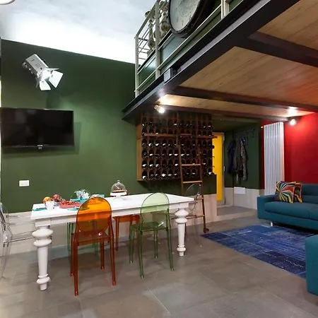Loft N° 99 - Pavillion Italy Daire